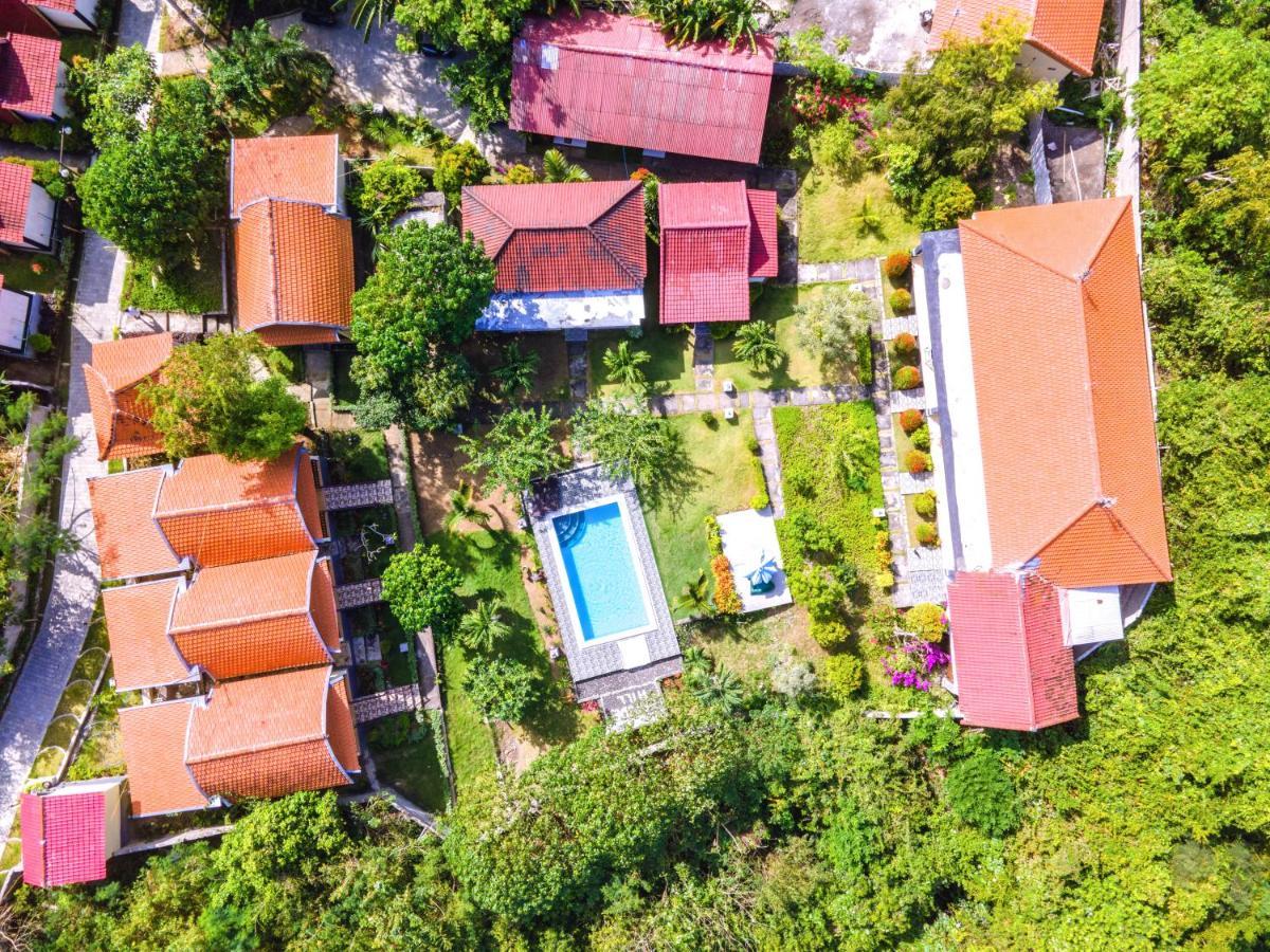 The Pande Hill Homestay Uluwatu Exteriör bild